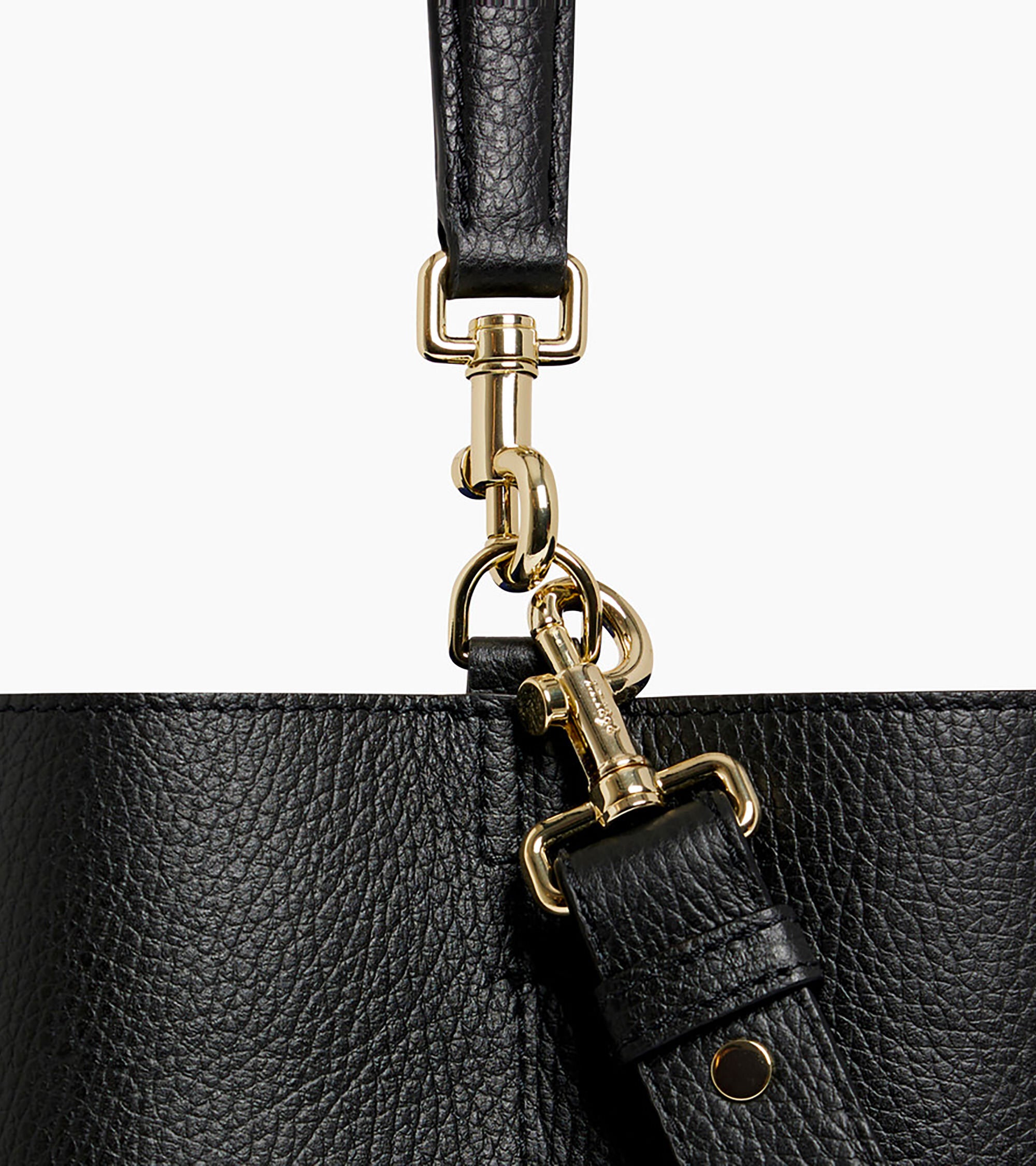 Große Bucket Bag Louise aus genarbtem Leder