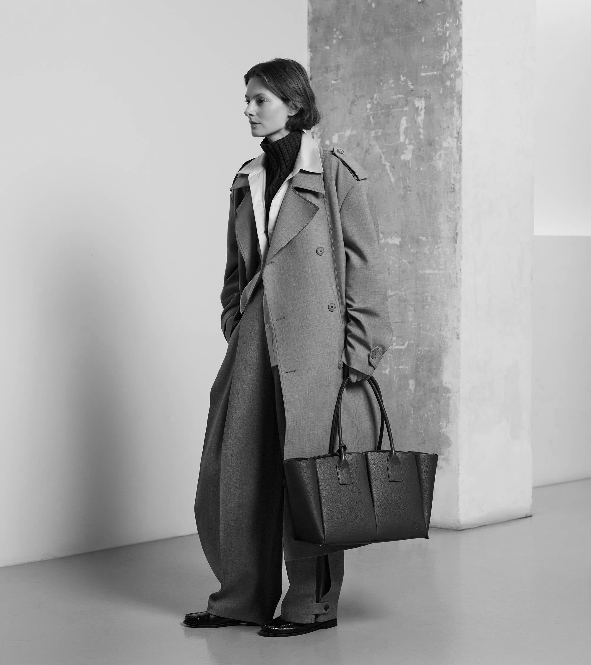 Bolso tote grande Elena de cuero texturizado