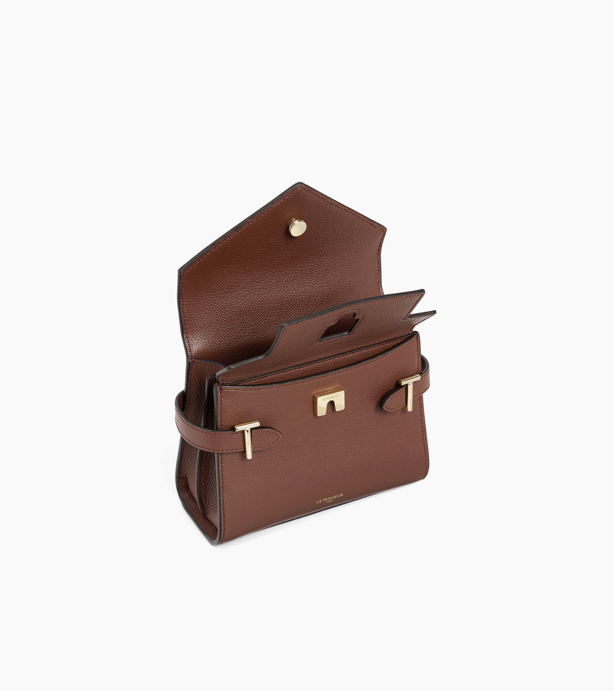 Kleine Handtasche Emilie aus genarbtem Leder mit Doppelklappe
