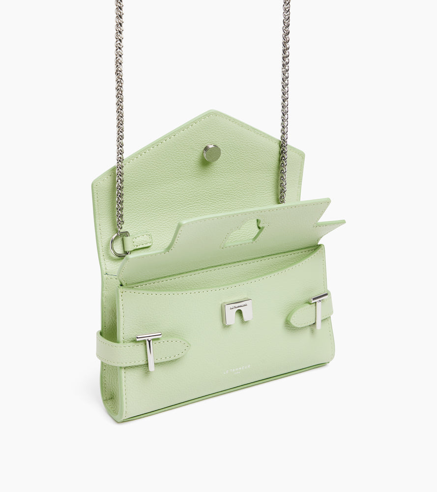 Emilie Clutch aus genarbtem Leder mit doppelter Überschlag-Schulterriemen