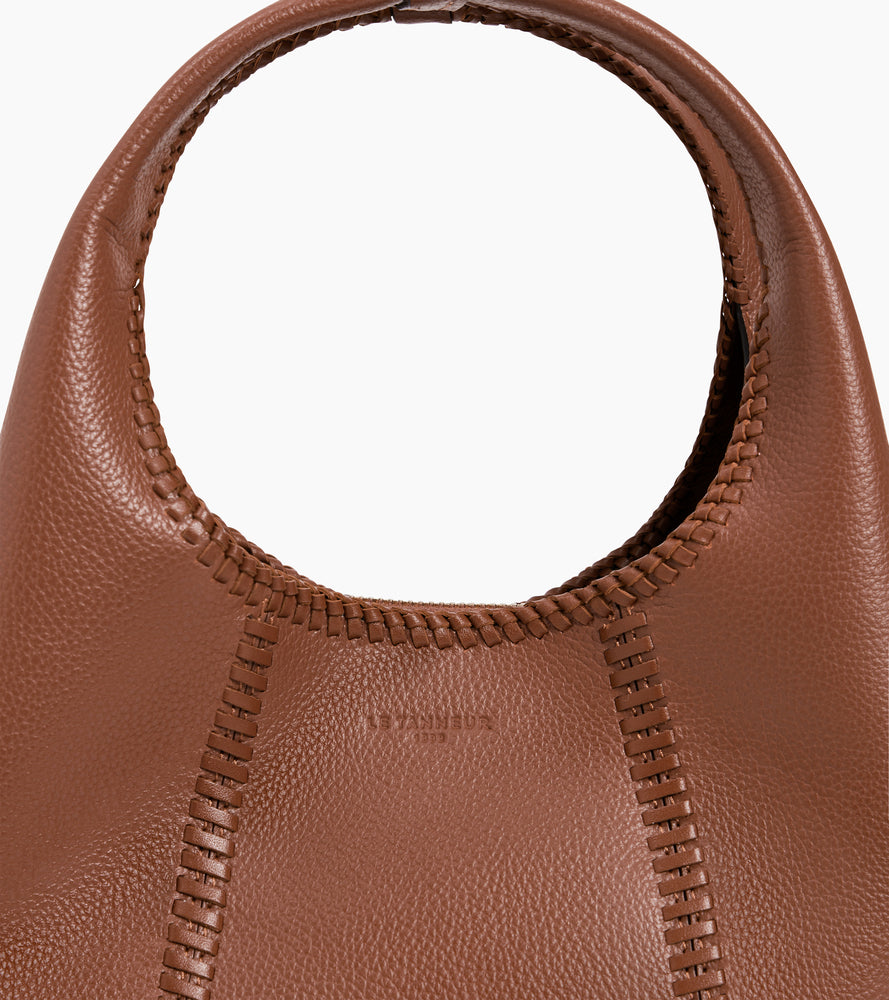 Kleine Handtasche Juliette aus genarbtem Leder mit Naht-Details