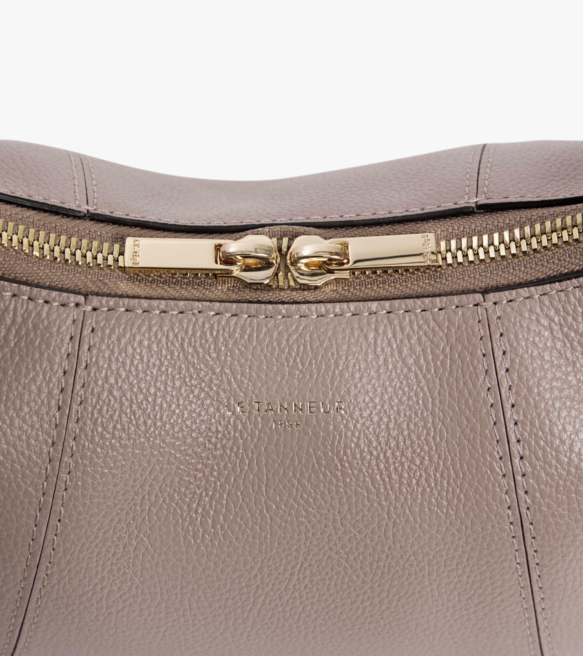 Kleine Hobo-Tasche Juliette aus genarbtem Leder