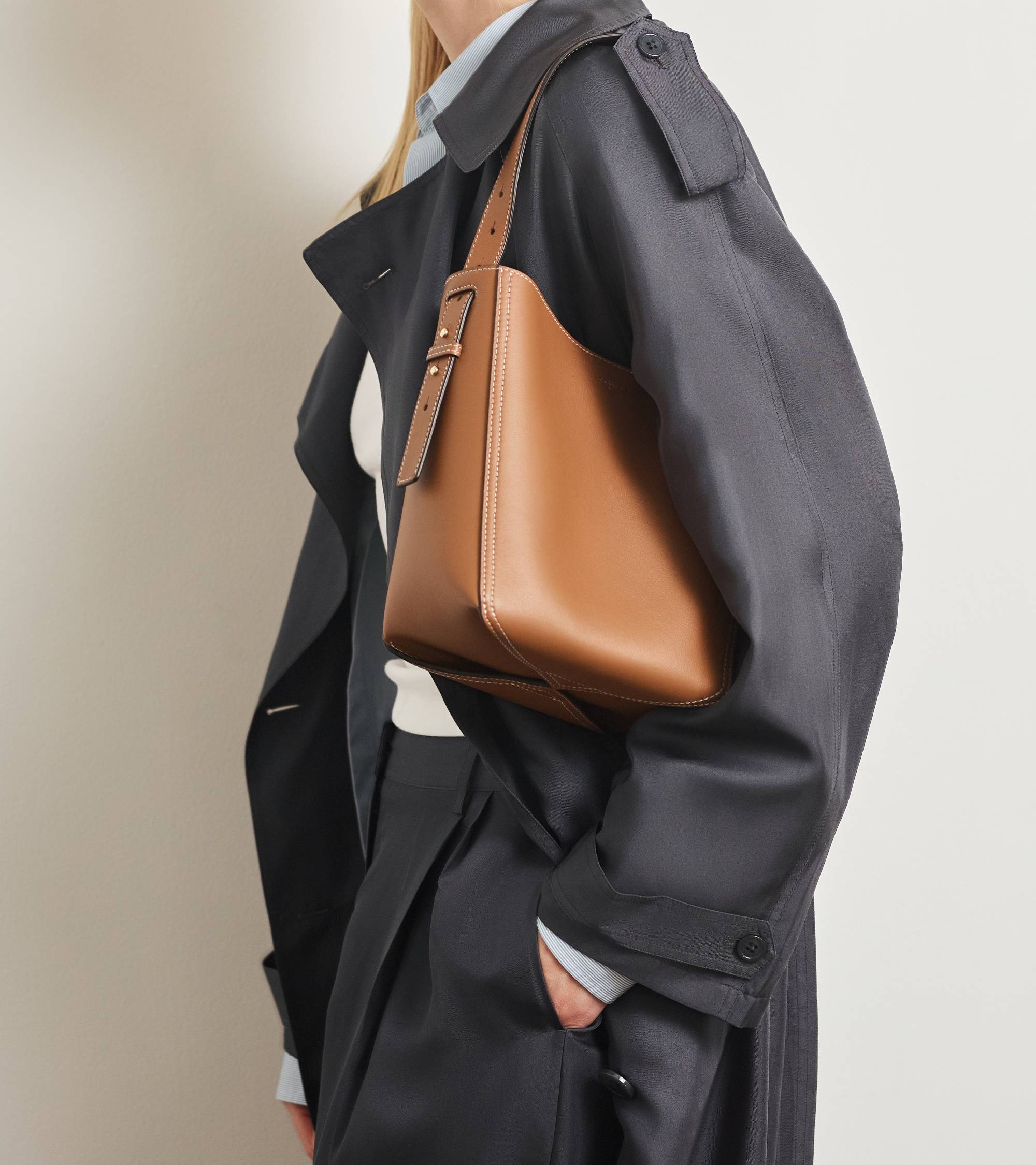 Céleste small smooth leather hobo bag