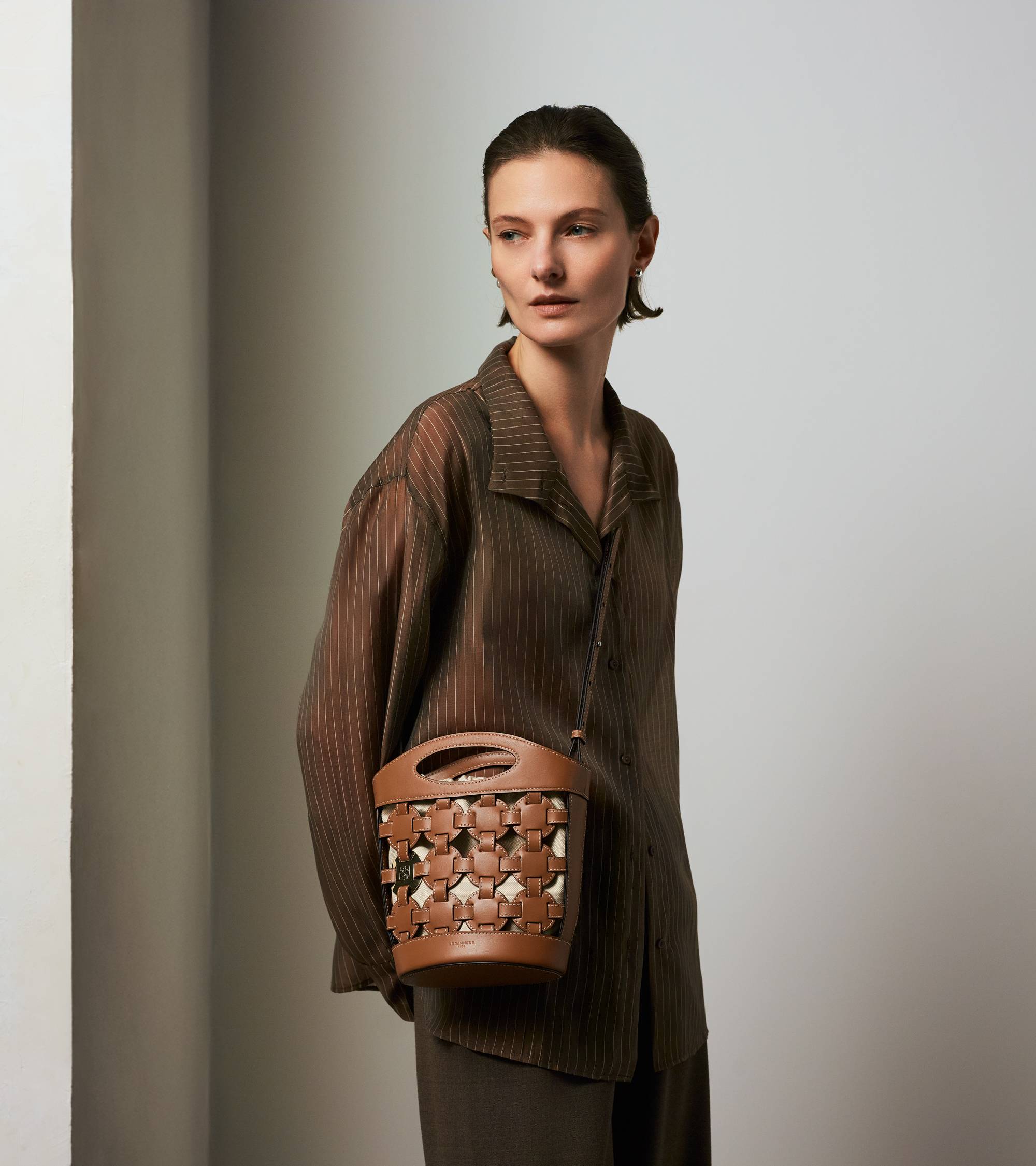 Small bucket bag Le Potier in canvas cotton and smooth leather